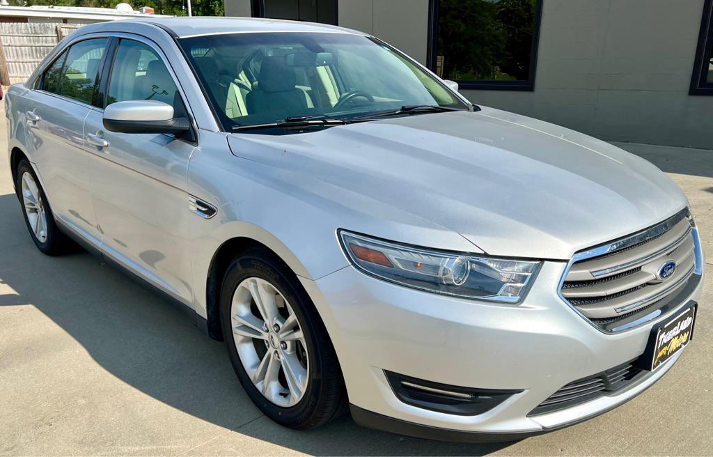 used 2014 Ford Taurus car, priced at $10,995
