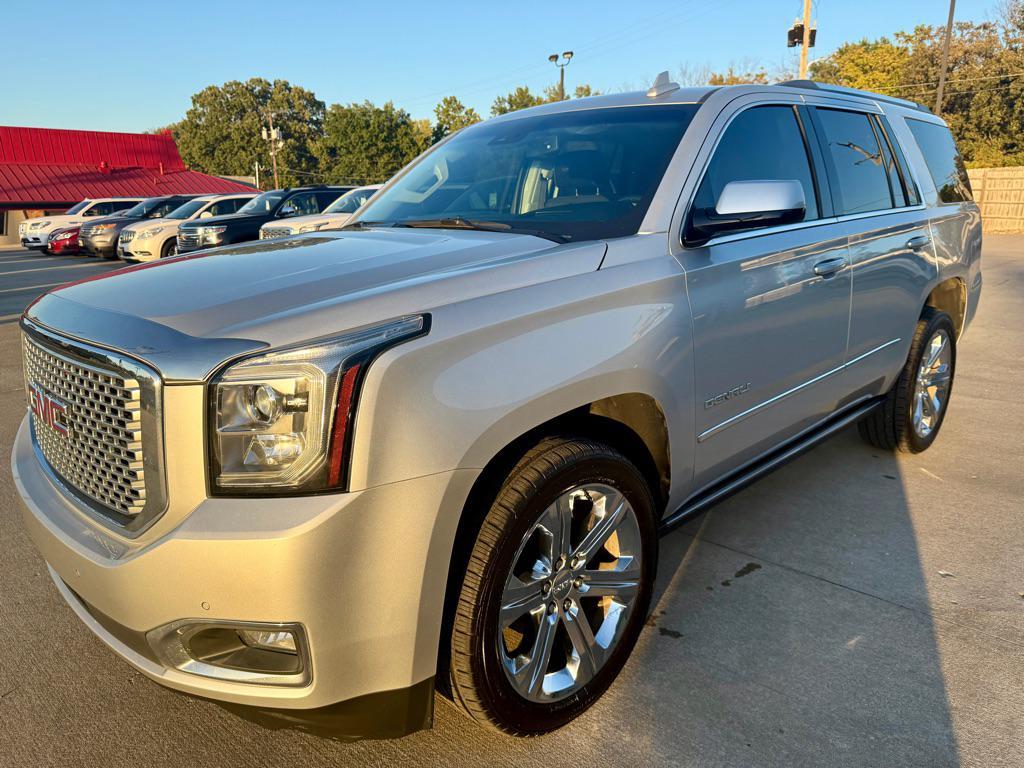 used 2017 GMC Yukon car, priced at $26,995