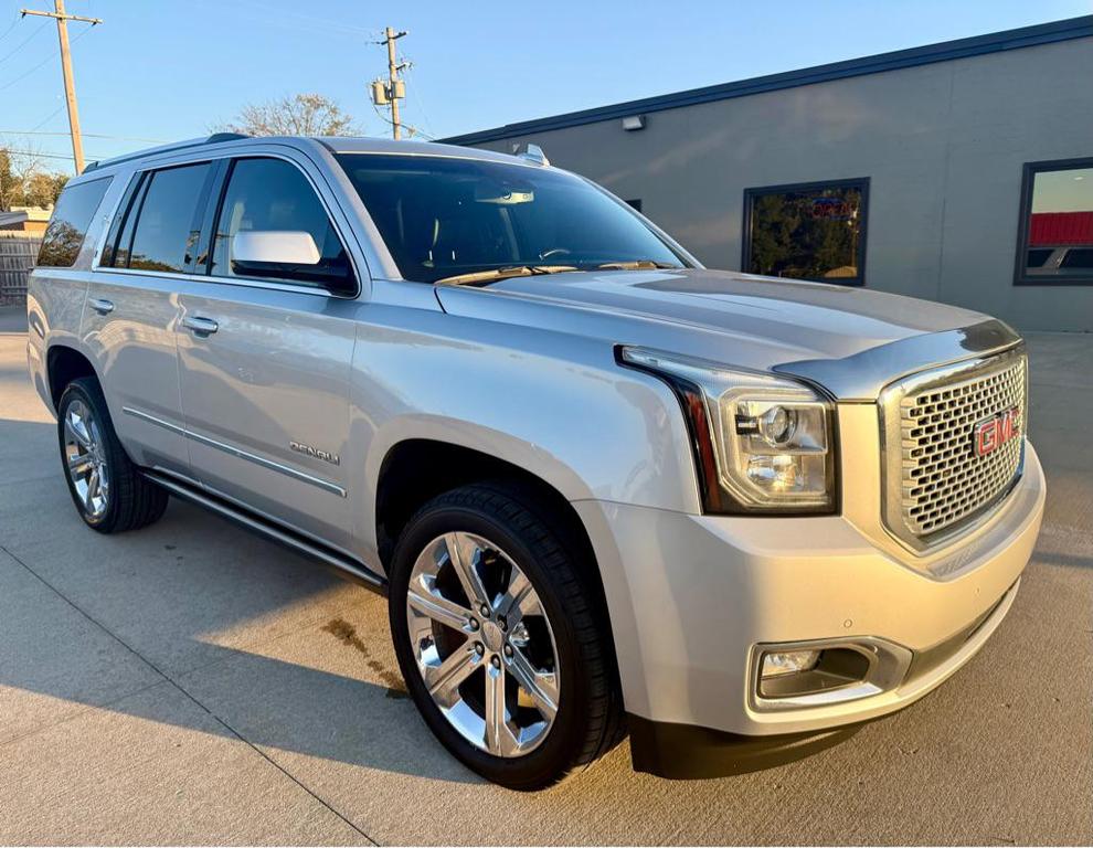 used 2017 GMC Yukon car, priced at $26,995