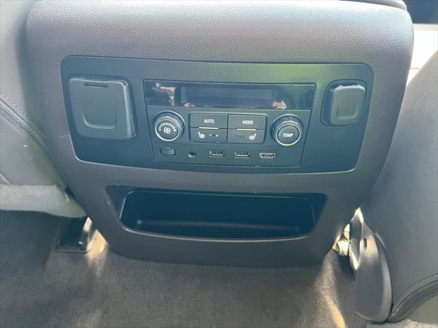 used 2018 GMC Yukon car, priced at $25,995