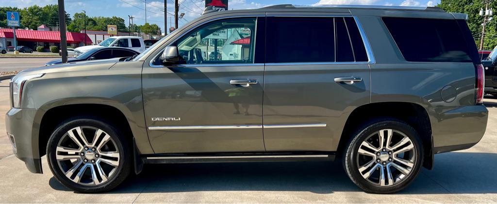 used 2018 GMC Yukon car, priced at $25,995
