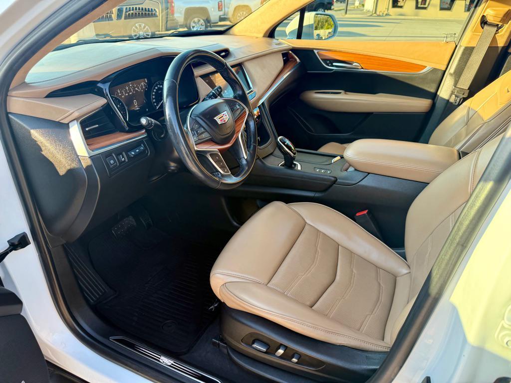 used 2018 Cadillac XT5 car, priced at $18,995