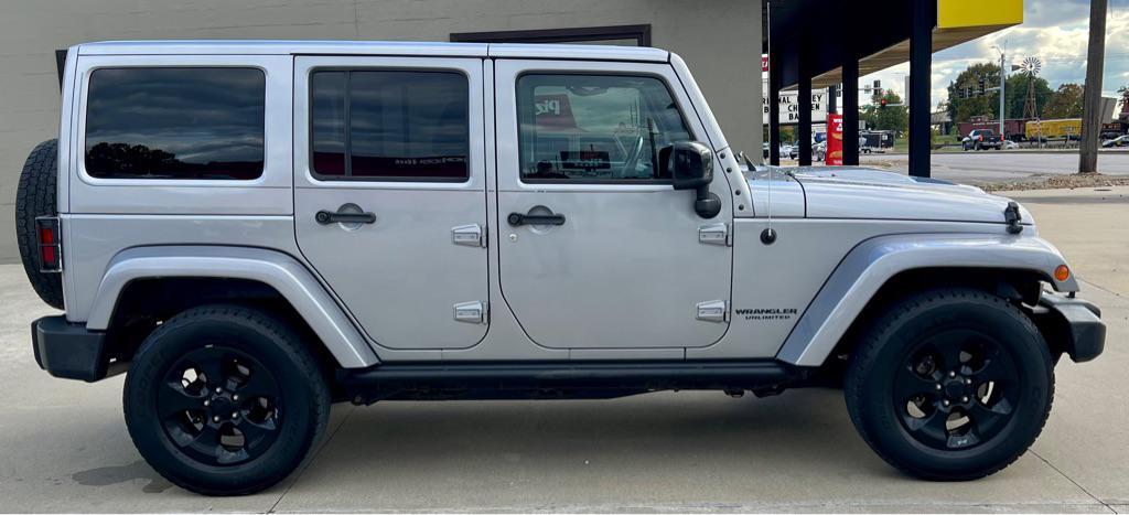used 2015 Jeep Wrangler Unlimited car, priced at $19,995