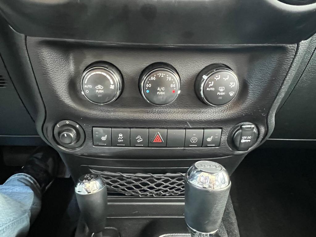 used 2015 Jeep Wrangler Unlimited car, priced at $19,995