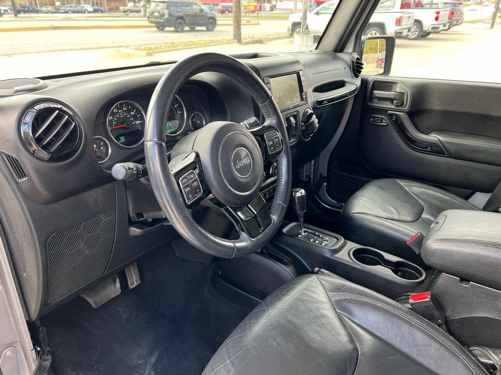 used 2015 Jeep Wrangler Unlimited car, priced at $19,995