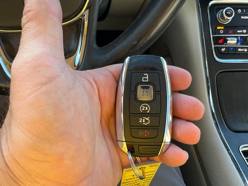 used 2017 Lincoln Continental car, priced at $15,995