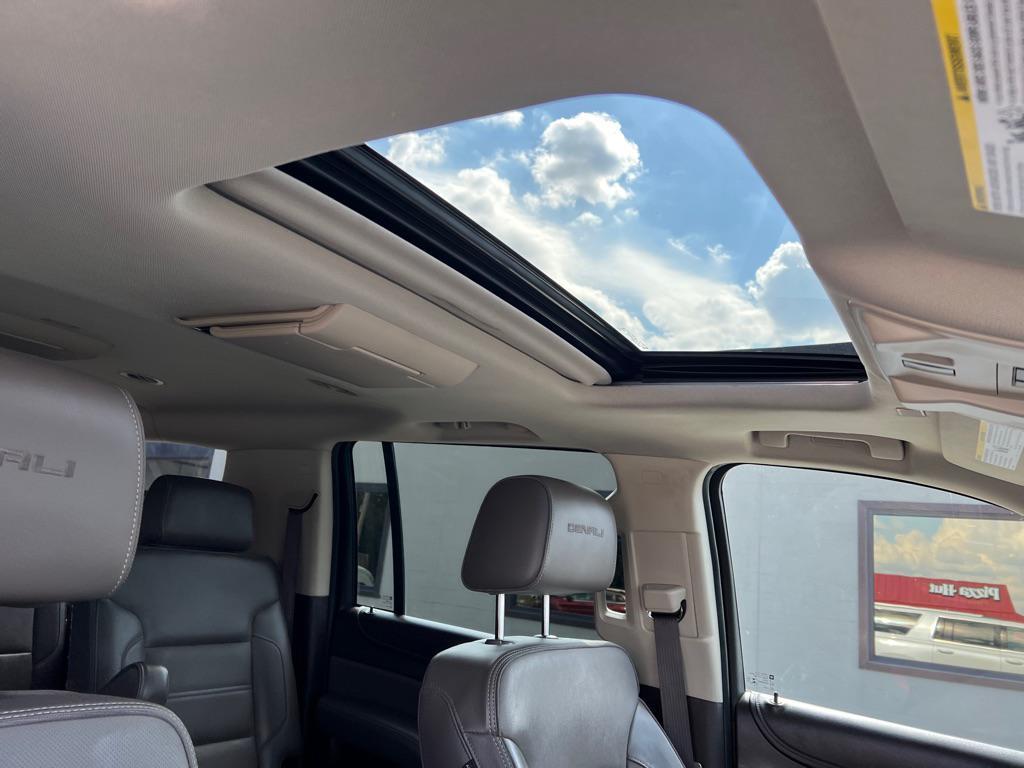 used 2018 GMC Yukon XL car, priced at $29,995