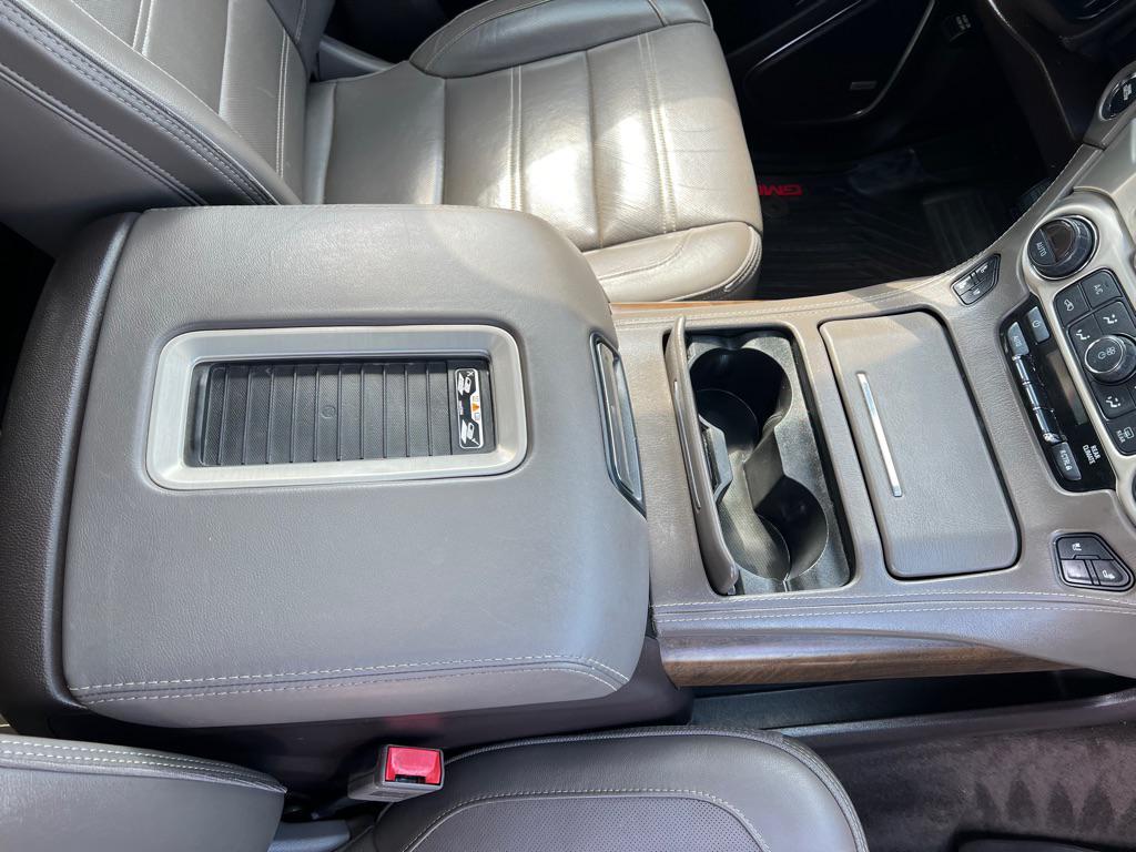 used 2018 GMC Yukon XL car, priced at $29,995