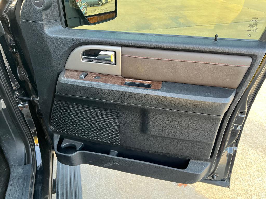 used 2015 Ford Expedition car, priced at $15,995