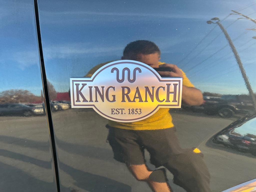 used 2015 Ford Expedition car, priced at $15,995