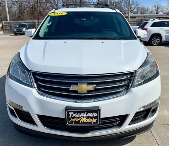 used 2016 Chevrolet Traverse car, priced at $10,995