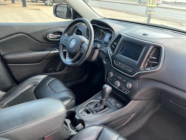 used 2020 Jeep Cherokee car, priced at $18,995