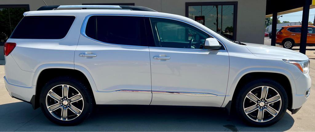 used 2017 GMC Acadia car, priced at $19,995