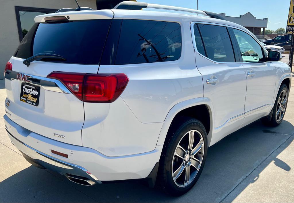 used 2017 GMC Acadia car, priced at $19,995