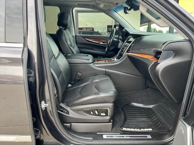 used 2017 Cadillac Escalade car, priced at $27,995