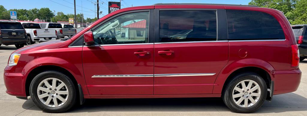 used 2015 Chrysler Town & Country car, priced at $11,995