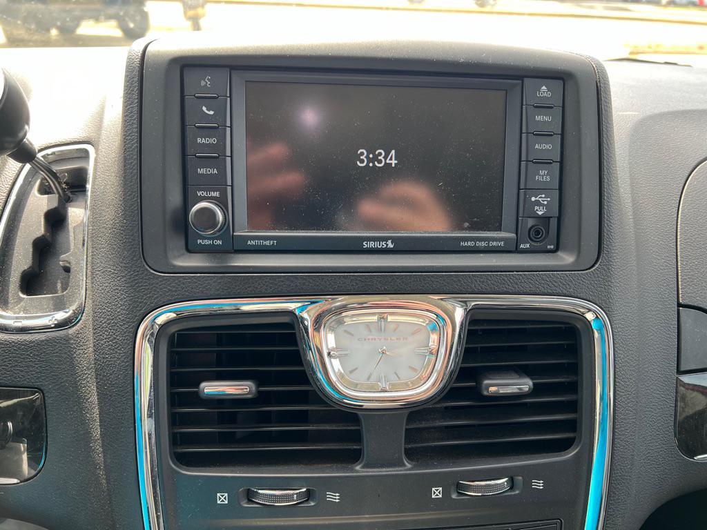 used 2015 Chrysler Town & Country car, priced at $11,995