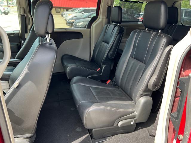 used 2015 Chrysler Town & Country car, priced at $11,995