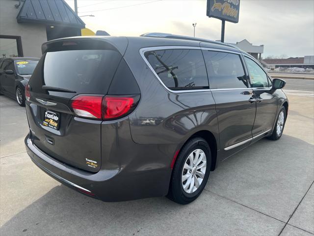 used 2018 Chrysler Pacifica car, priced at $12,995