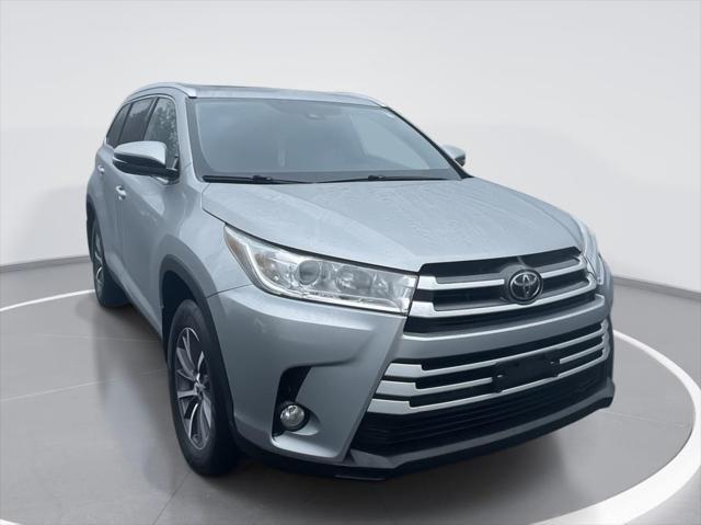 used 2019 Toyota Highlander car, priced at $24,500