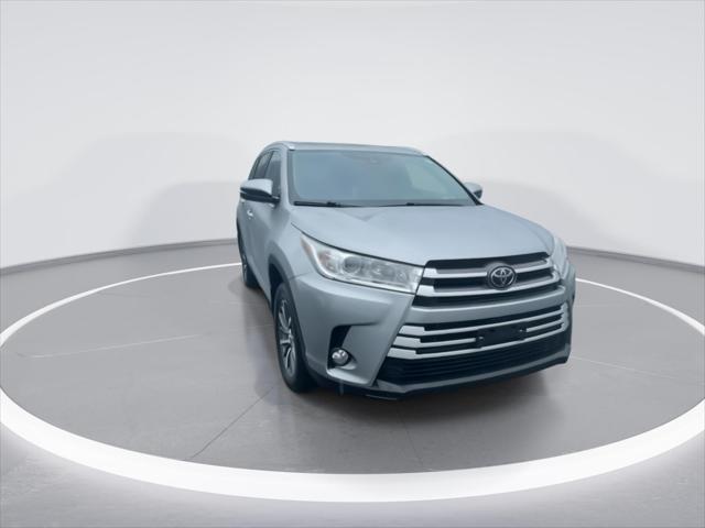 used 2019 Toyota Highlander car, priced at $24,000