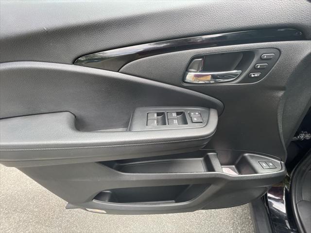 used 2021 Honda Pilot car, priced at $30,500
