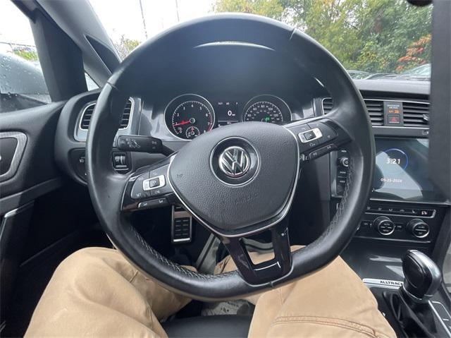 used 2018 Volkswagen Golf Alltrack car, priced at $21,000