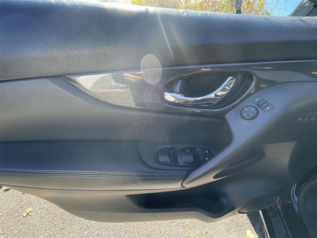 used 2018 Nissan Rogue car, priced at $13,000