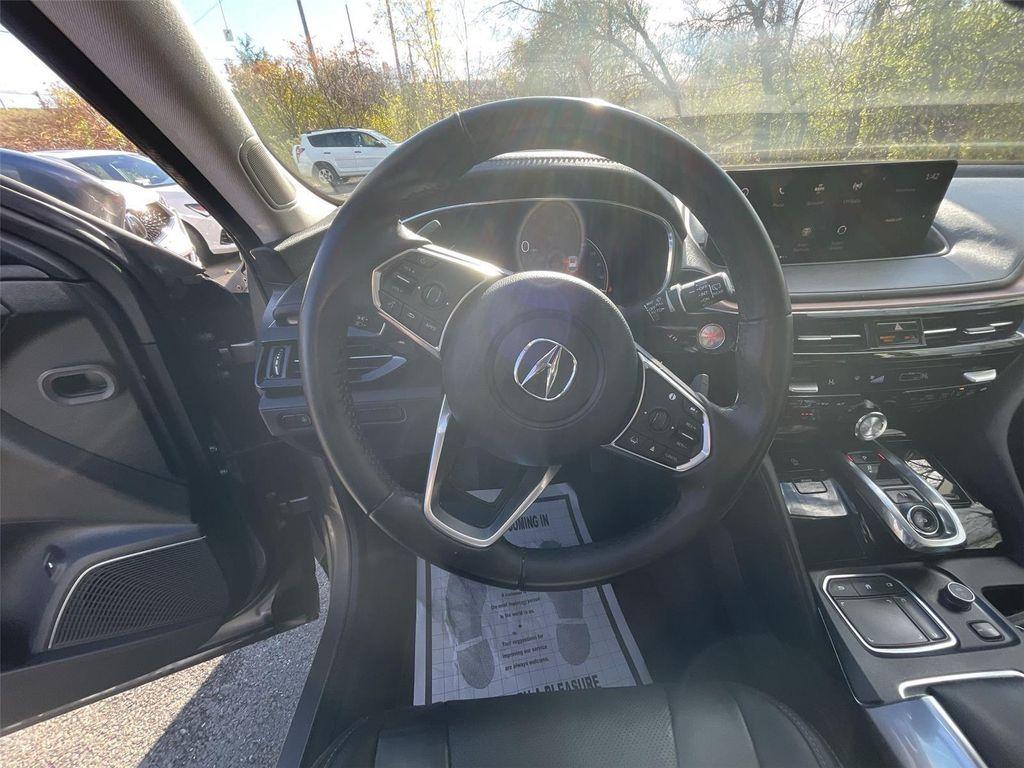 used 2022 Acura MDX car, priced at $33,000