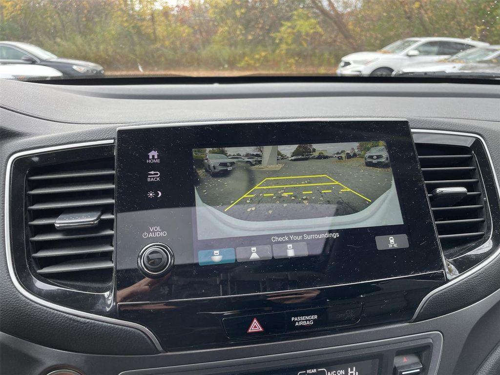 used 2022 Honda Pilot car, priced at $34,000