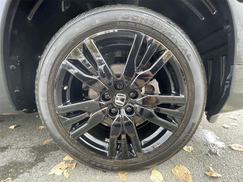 used 2022 Honda Pilot car, priced at $34,000