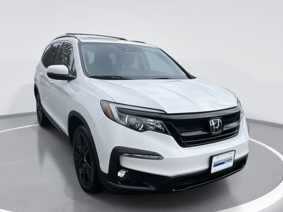 used 2022 Honda Pilot car, priced at $34,000