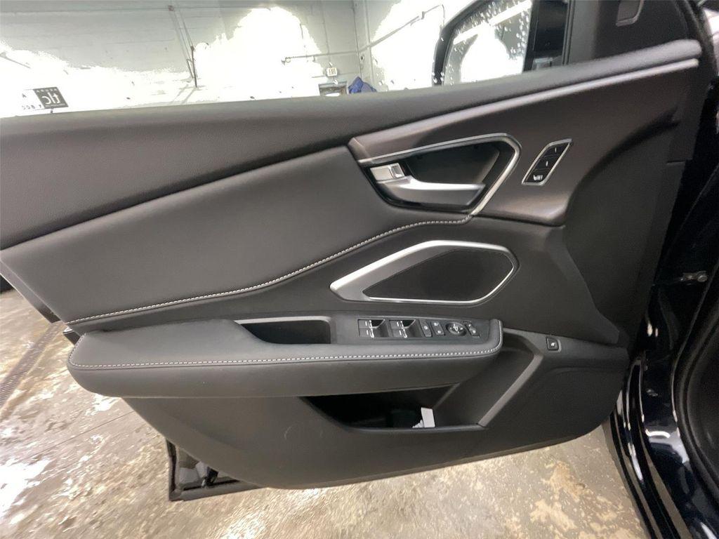 new 2025 Acura RDX car, priced at $46,650