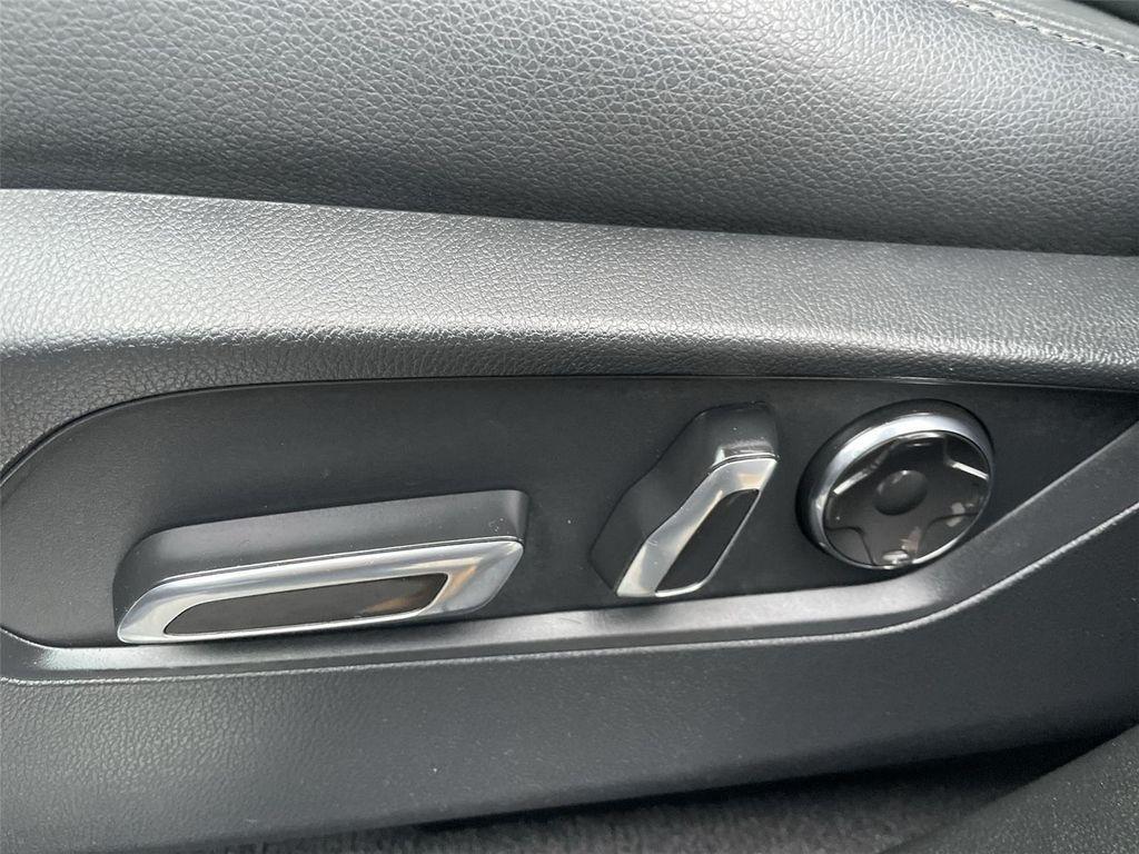 used 2019 Acura RDX car, priced at $16,000