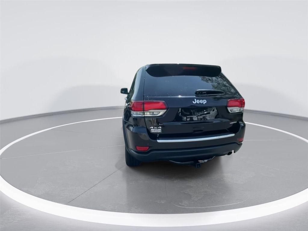 used 2020 Jeep Grand Cherokee car, priced at $25,000