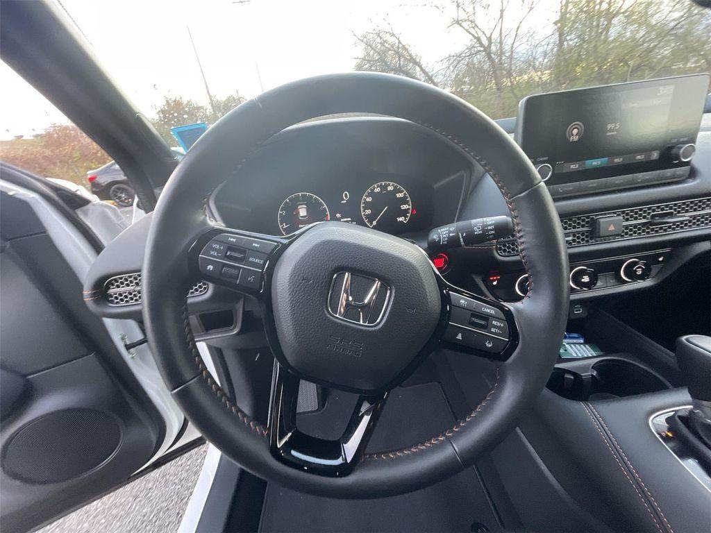 used 2025 Honda HR-V car, priced at $27,000