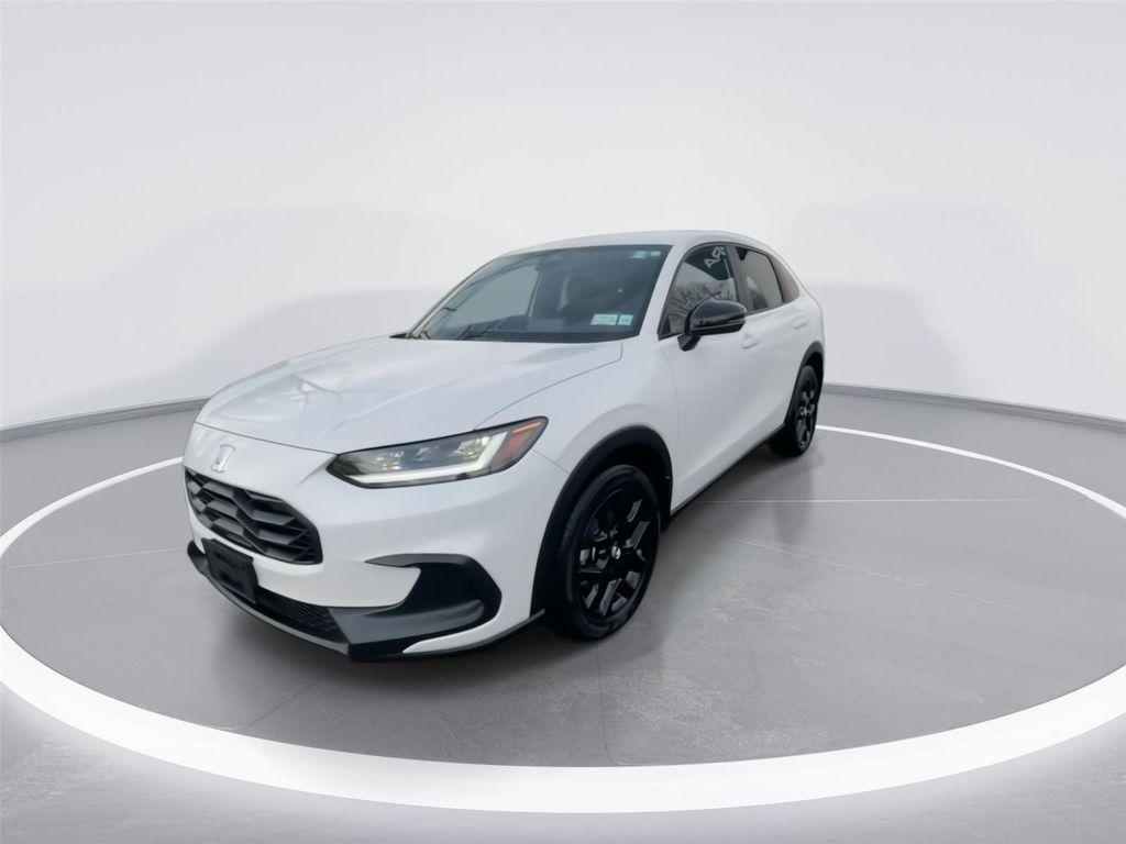 used 2025 Honda HR-V car, priced at $27,000