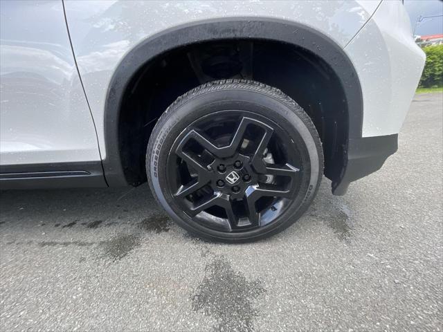 used 2024 Honda Passport car, priced at $43,500