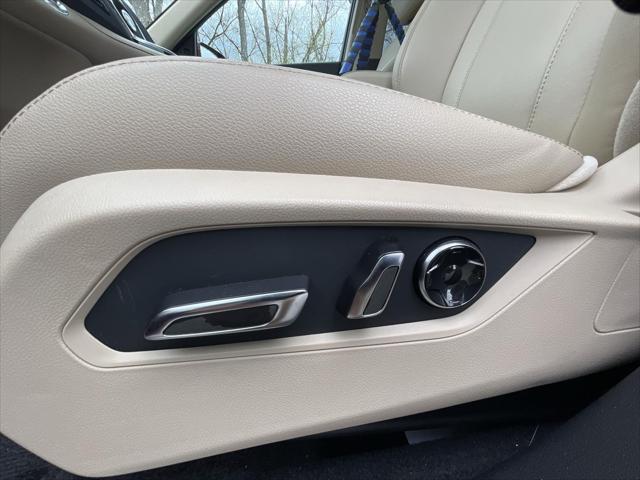 used 2024 Acura RDX car, priced at $41,000