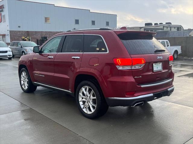 used 2015 Jeep Grand Cherokee car, priced at $17,495