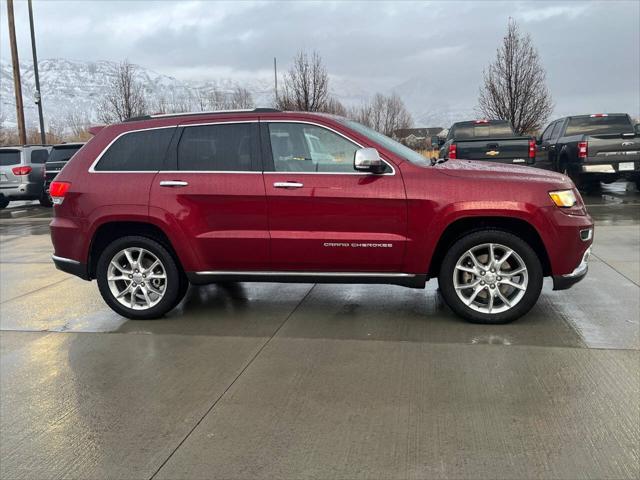 used 2015 Jeep Grand Cherokee car, priced at $17,495