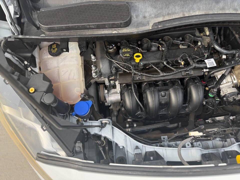 used 2015 Ford Transit Connect car, priced at $18,900