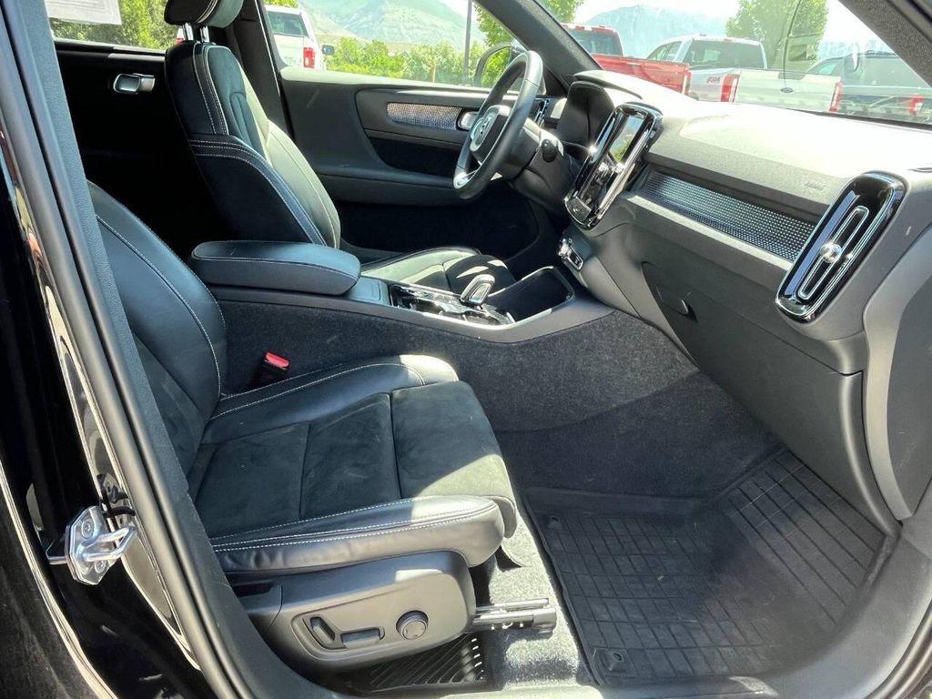 used 2022 Volvo XC40 car, priced at $24,995