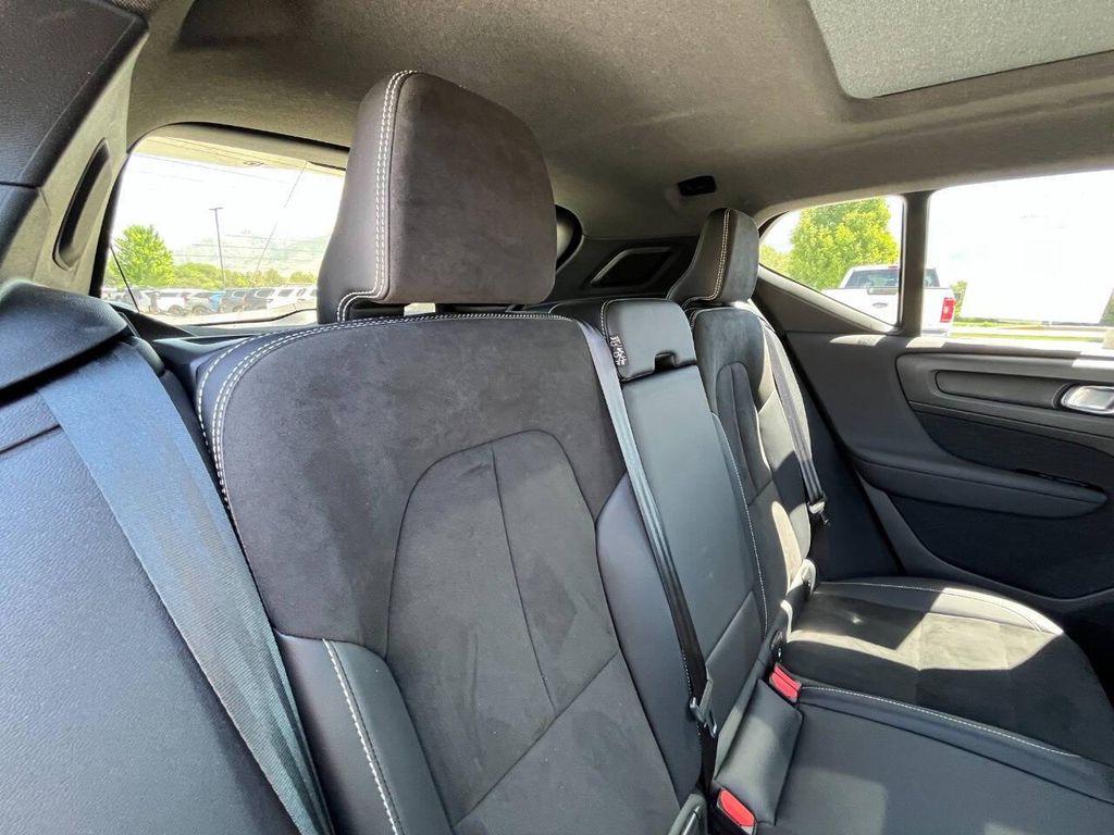 used 2022 Volvo XC40 car, priced at $24,995