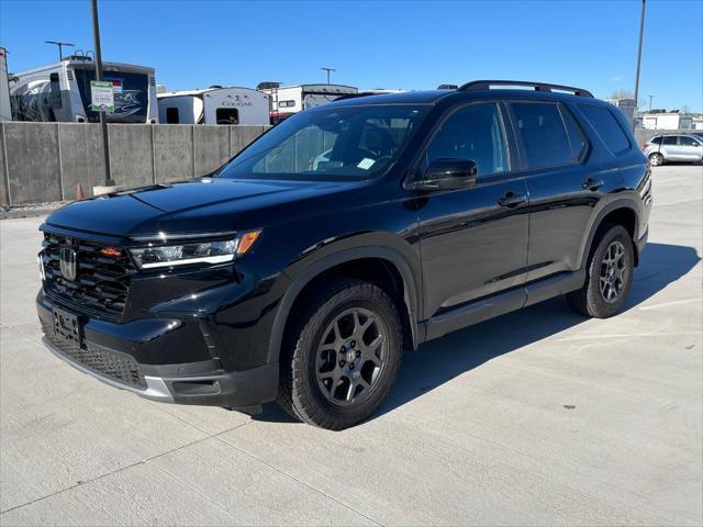 used 2025 Honda Pilot car, priced at $46,795