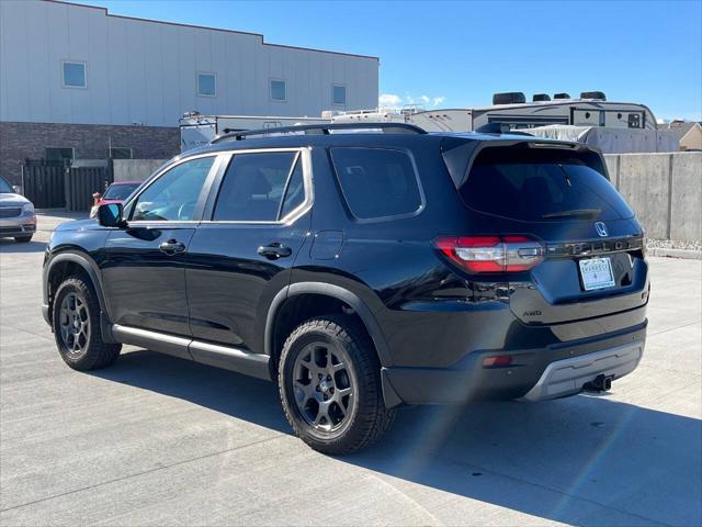 used 2025 Honda Pilot car, priced at $46,795