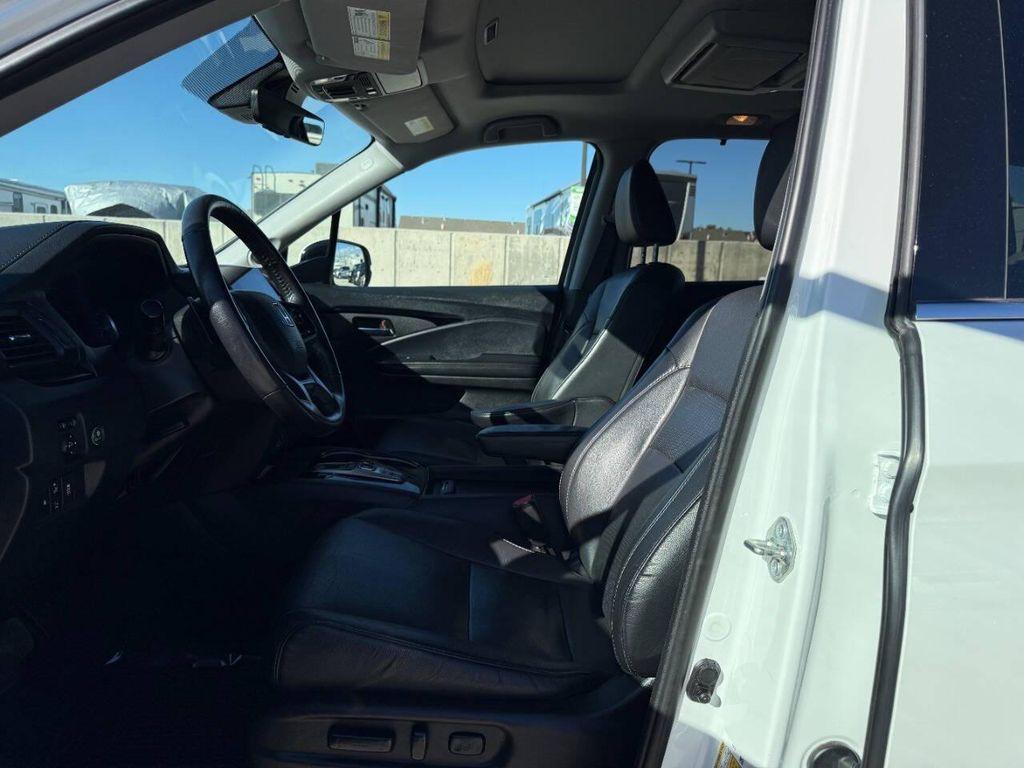 used 2020 Honda Pilot car, priced at $21,900