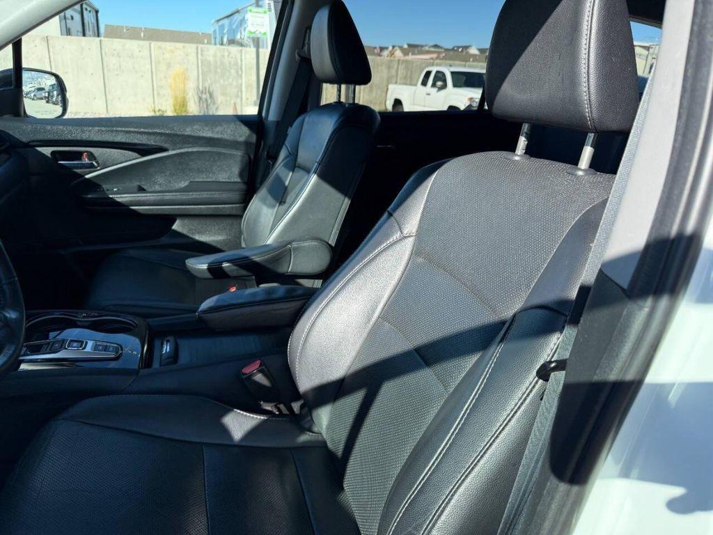 used 2020 Honda Pilot car, priced at $21,900