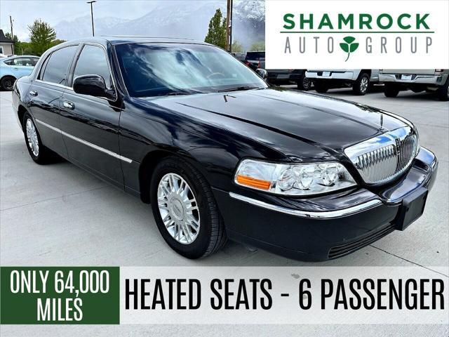 used 2008 Lincoln Town Car car, priced at $11,800