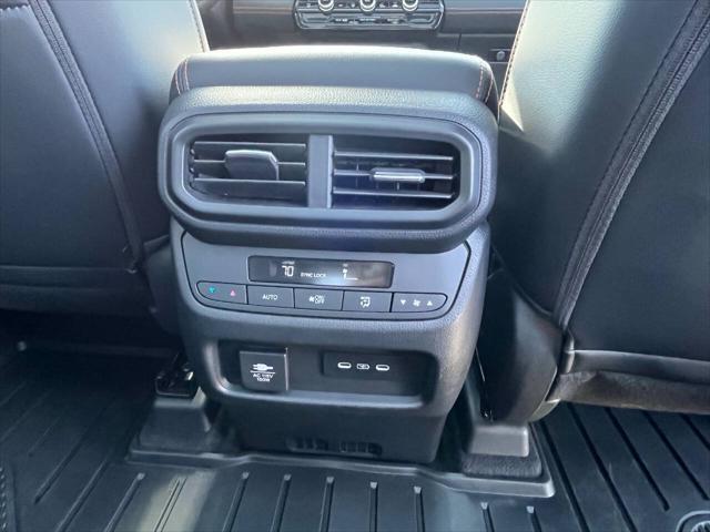 used 2025 Honda Pilot car, priced at $47,900